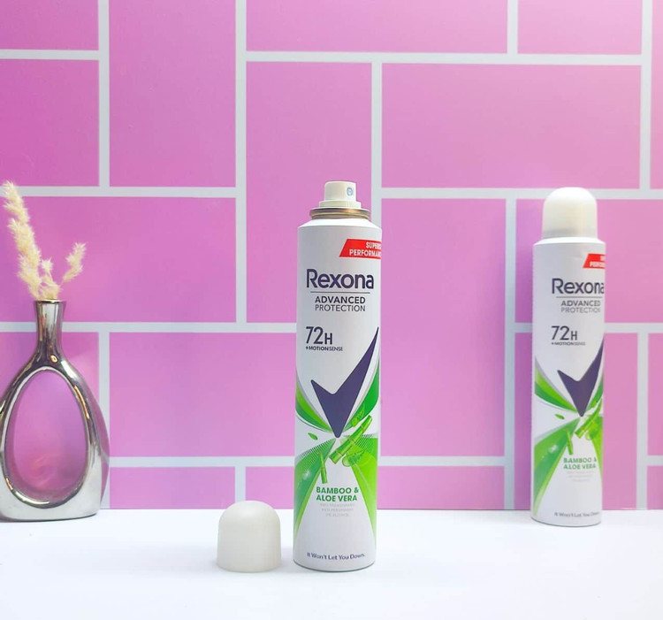 اسپری ضد تعریق زنانه رکسونا مدل ADVANCED PROTECTION با ماندگاری ۷۲ساعته